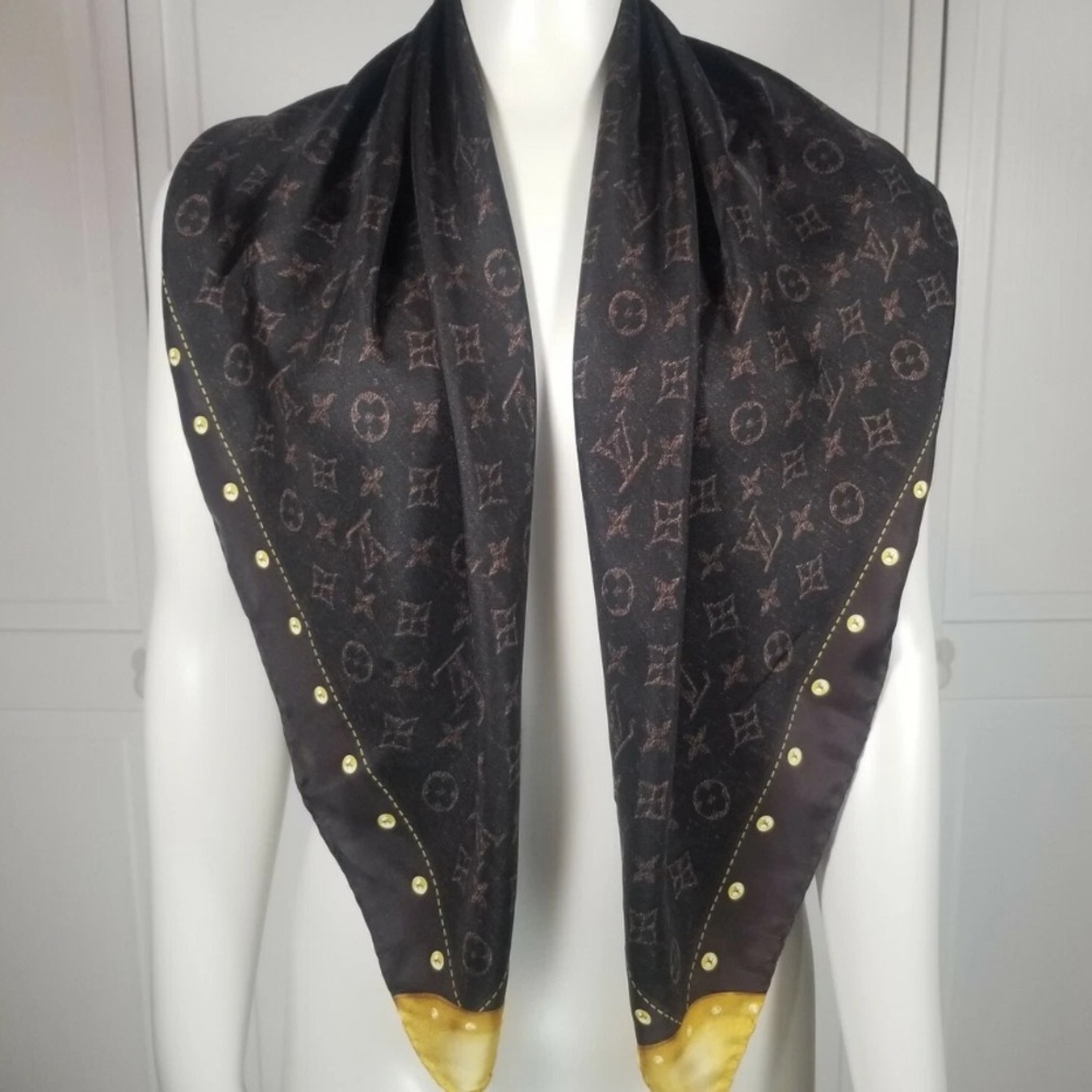 Louis Vuitton Monogram Trunk Brown Denim Large Scarf